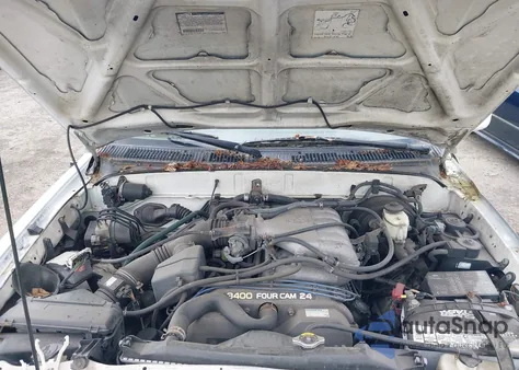 1997 Toyota 4Runner Sr5 V6 Limited from USA, damaged, VIN JT3GN87R8V0035948